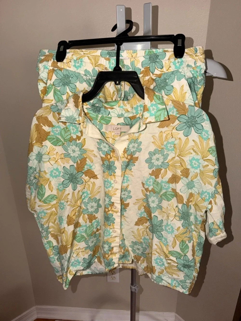 Linen Floral Blouse & Shorts Set Matching Outfit